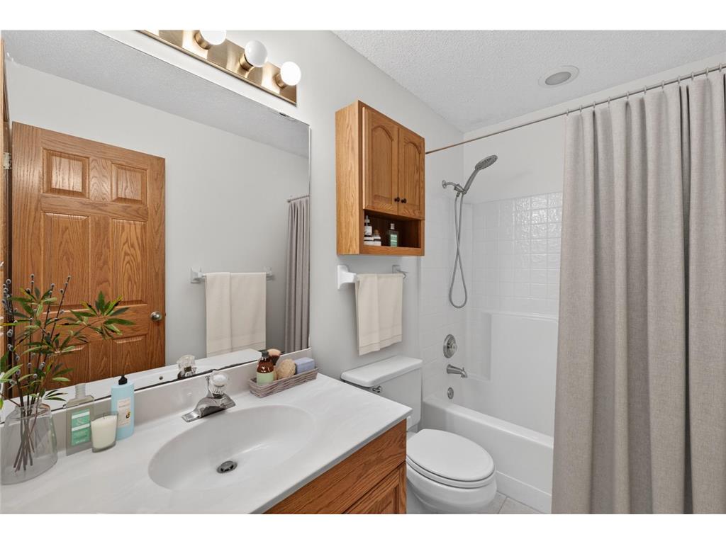 2032 Fox Valley Drive SW Rochester MN 55902 7031372 image26