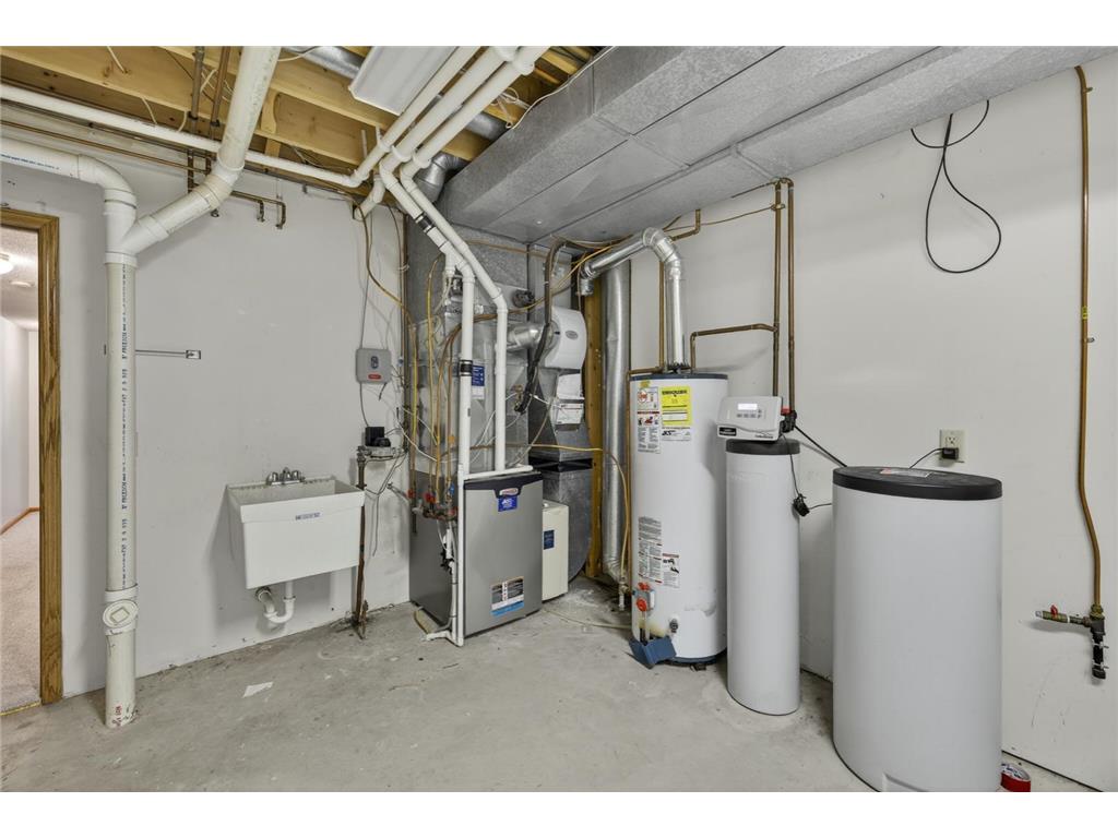 2032 Fox Valley Drive SW Rochester MN 55902 7031372 image41