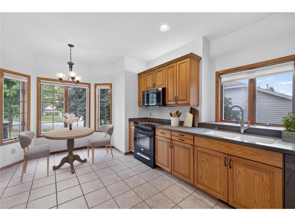 2032 Fox Valley Drive SW Rochester MN 55902 7031372 image6