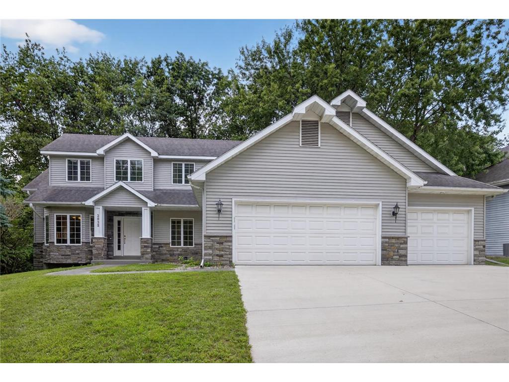 2032 Fox Valley Drive SW Rochester MN 55902 7111858 image1