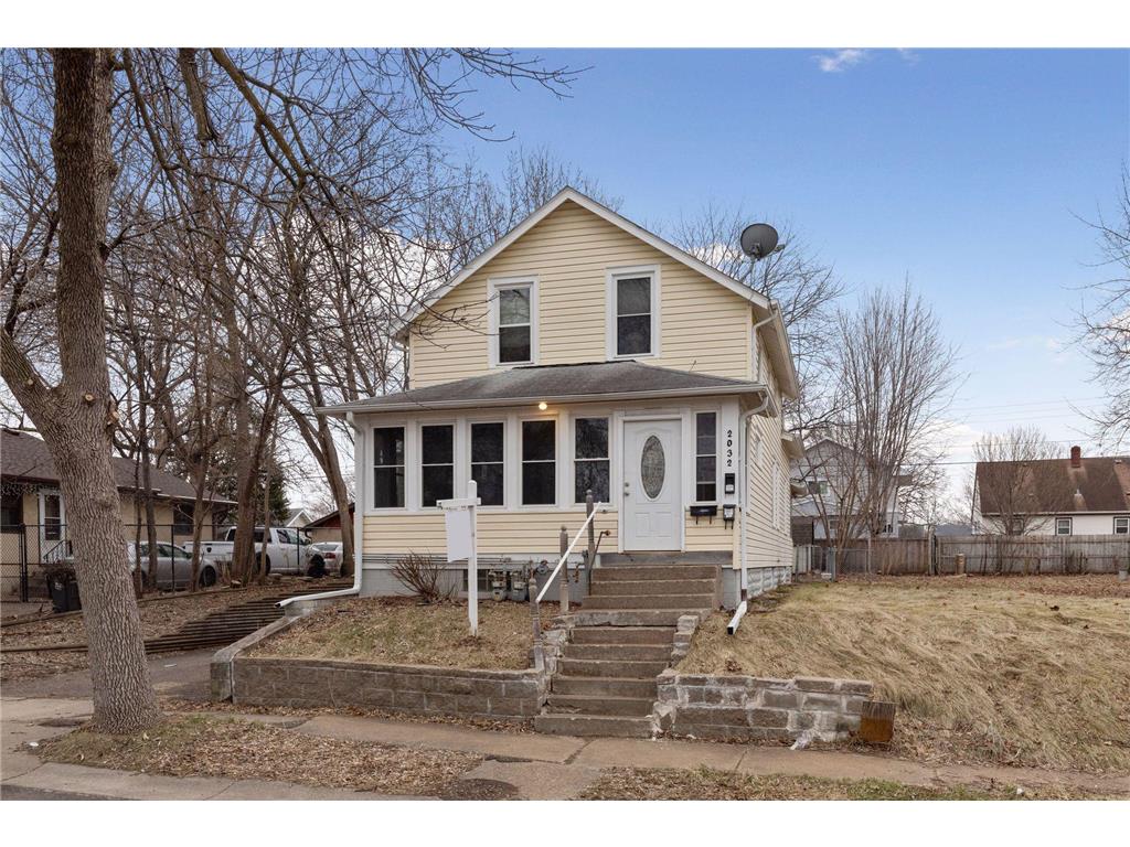 2032 Manitou Avenue E, Saint Paul, MN 55119 MLS 6206058 Edina Realty