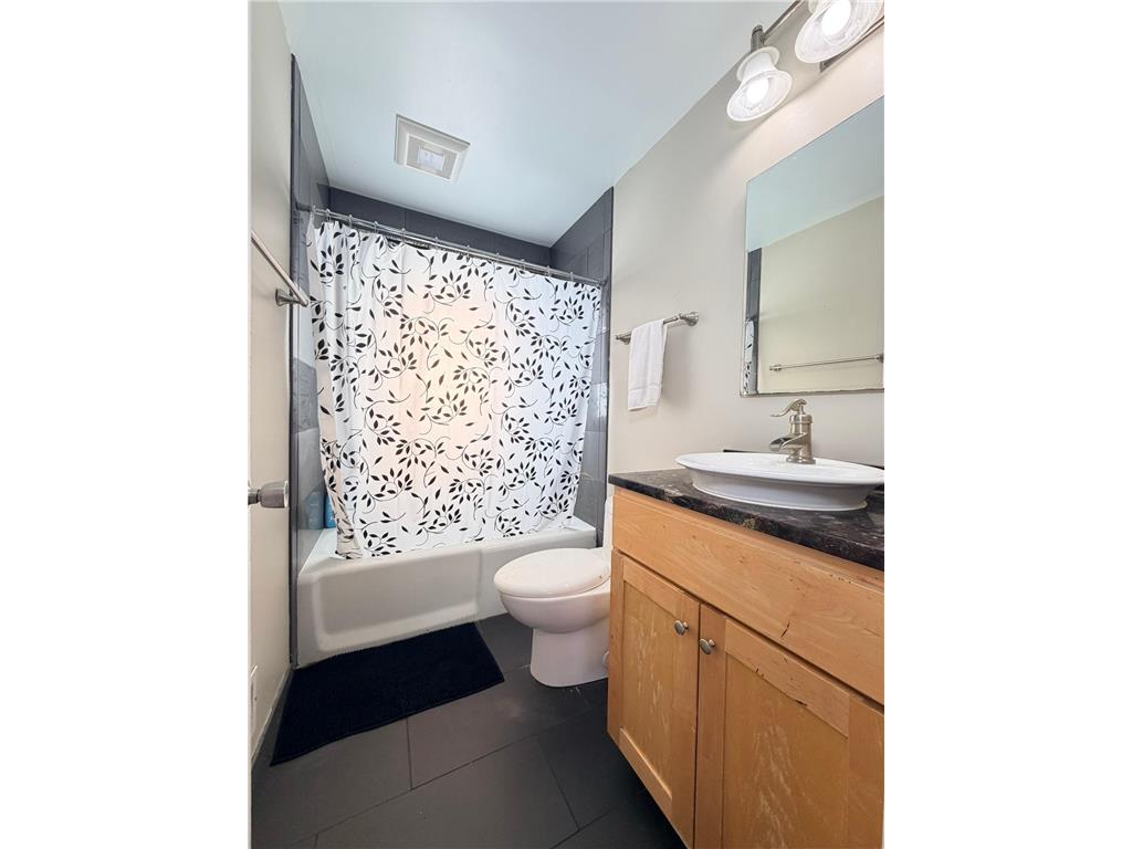 2032 Valleyhigh Drive NW Rochester MN 55901 6784306 image16