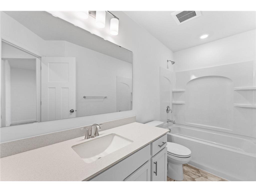 20326 Gadget Circle Lakeville MN 55044 7022624 image15