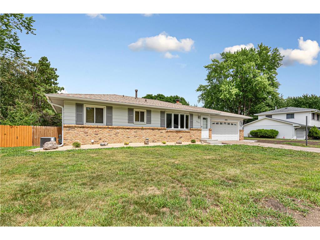 2033 Bluestone Lane Eagan MN 55122 7048643 image1