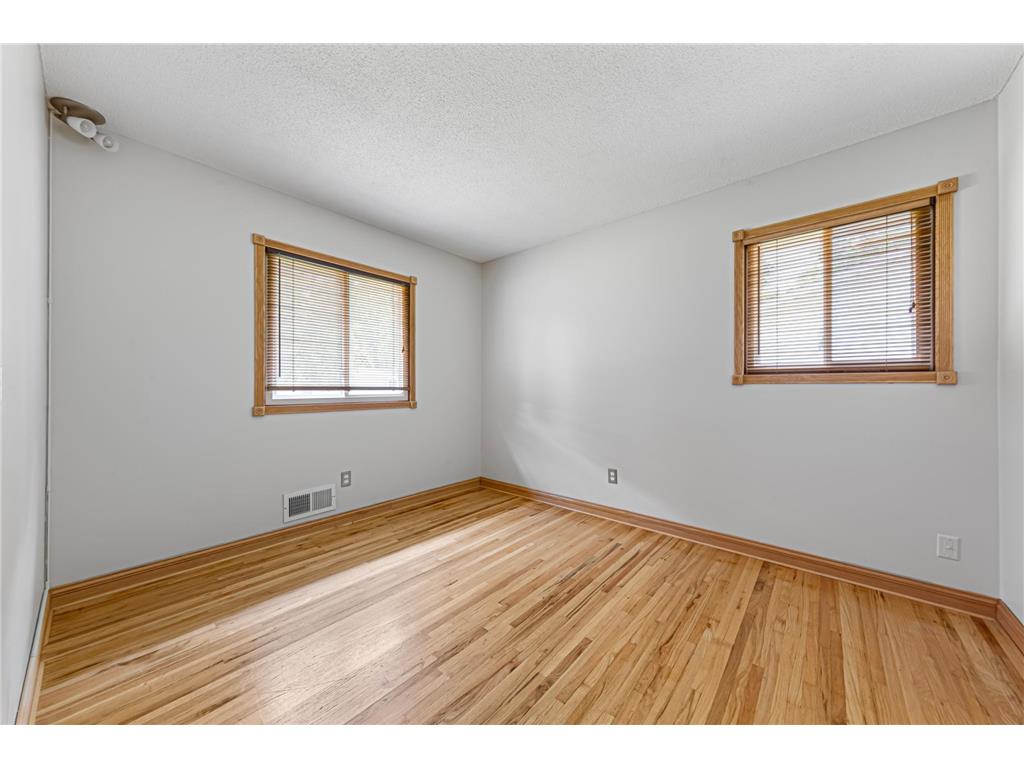 2033 Bluestone Lane Eagan MN 55122 7048643 image26