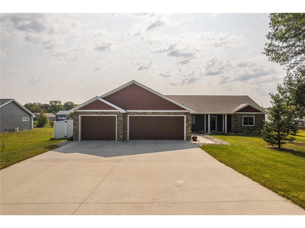 2033 Long Lake Road Detroit Lakes MN 56501 6784521 image1