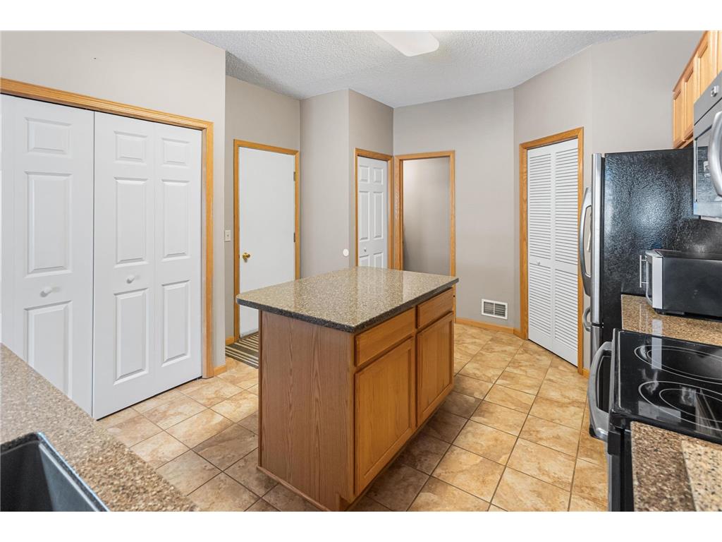 2033 Poppy Drive Chanhassen MN 55317 7080576 image15