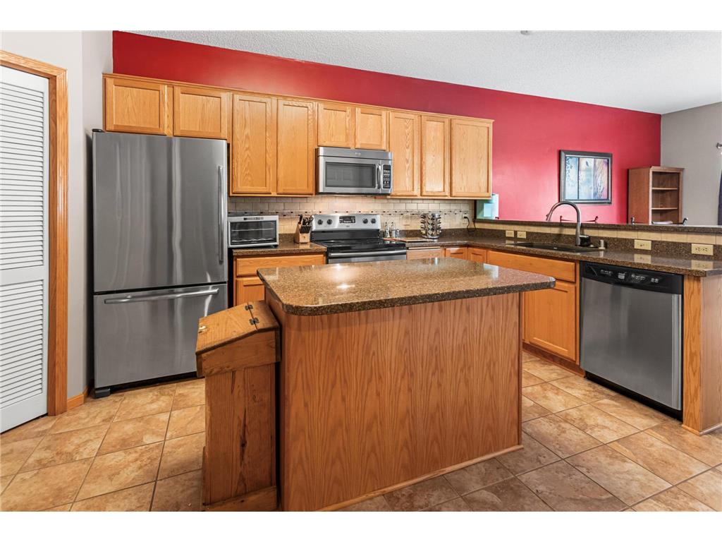 2033 Poppy Drive Chanhassen MN 55317 7080576 image17