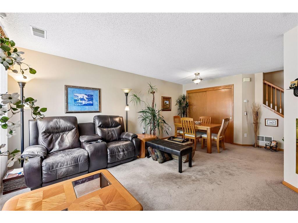 2033 Southcross Drive W #401 Burnsville MN 55306 7106328 image10