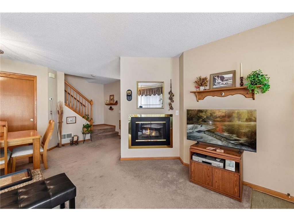 2033 Southcross Drive W #401 Burnsville MN 55306 7106328 image11