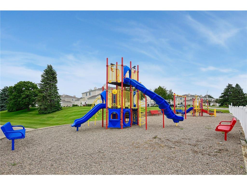 2033 Southcross Drive W #401 Burnsville MN 55306 7106328 image33