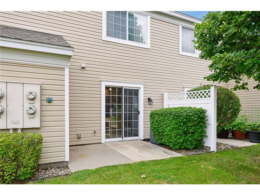 2033 Southcross Drive W #401 Burnsville MN 55306 7106328 image6