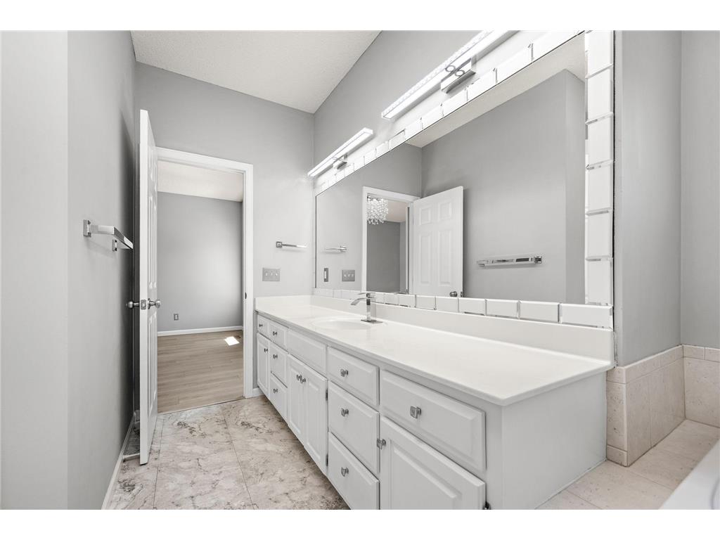 20337 Ipava Avenue Lakeville MN 55044 7082058 image16