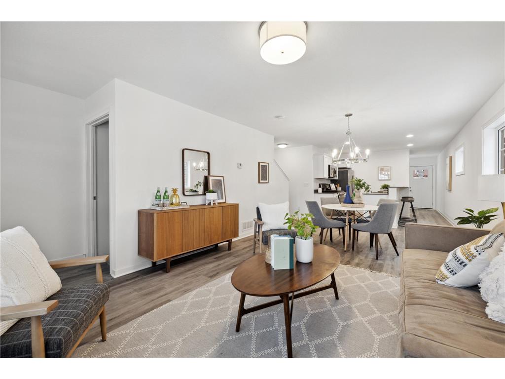 2034 James Avenue N Minneapolis MN 55411 6795551 image2