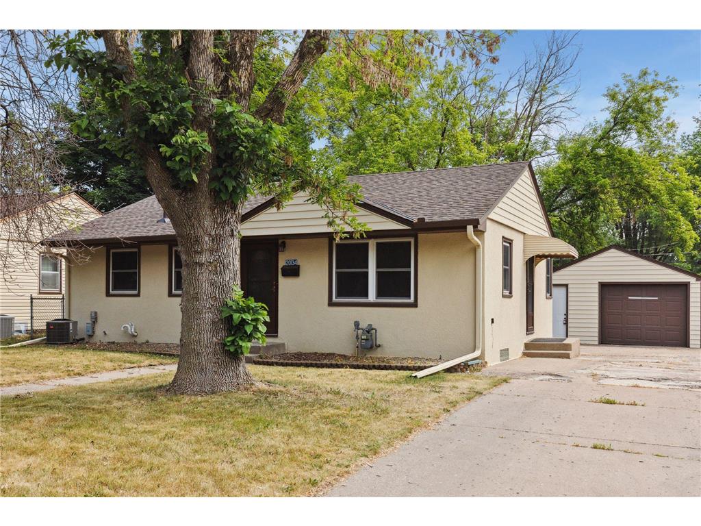 2034 Orange Avenue E Saint Paul MN 55119 6379801 image1