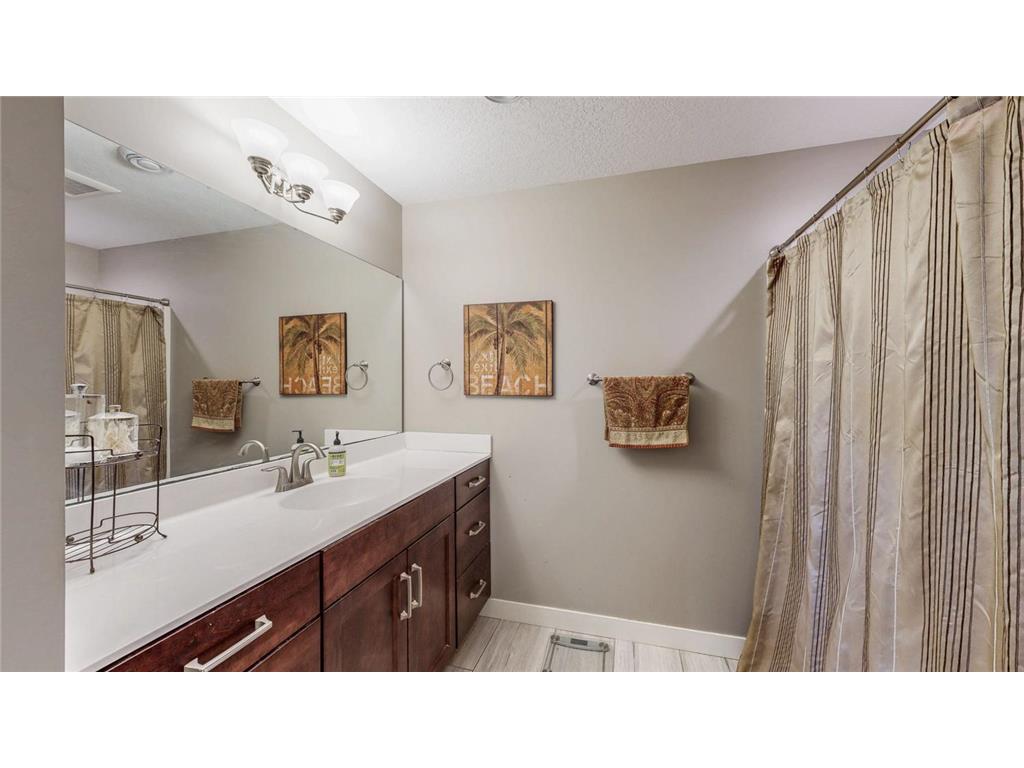 2034 Thea Lane SW Rochester MN 55902 7034809 image31