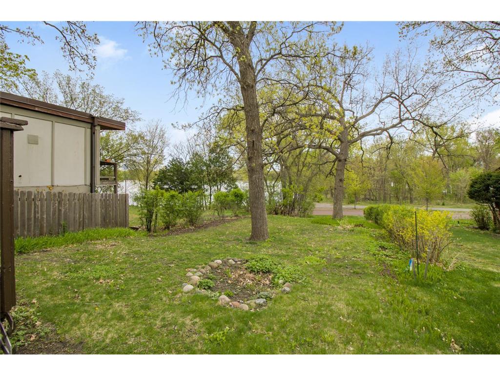 2036 Cedar Lake Parkway Minneapolis MN 55416 - Cedar 7039041 image2