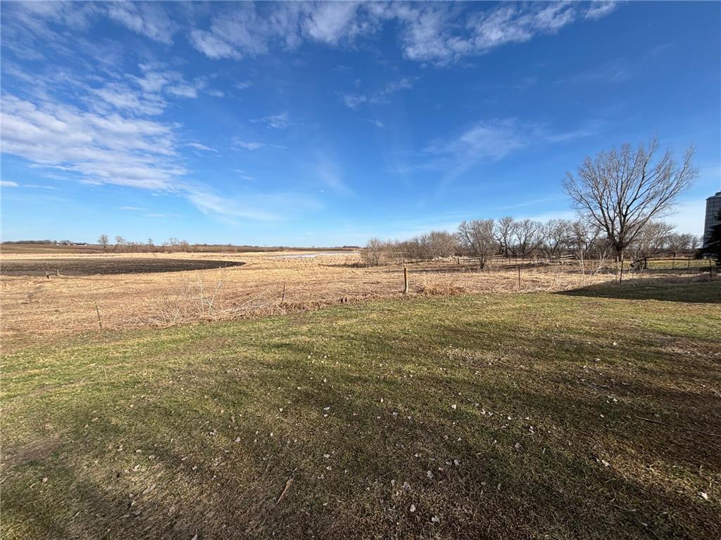 20362 370th Avenue Cyrus MN 56323 7043909 image11