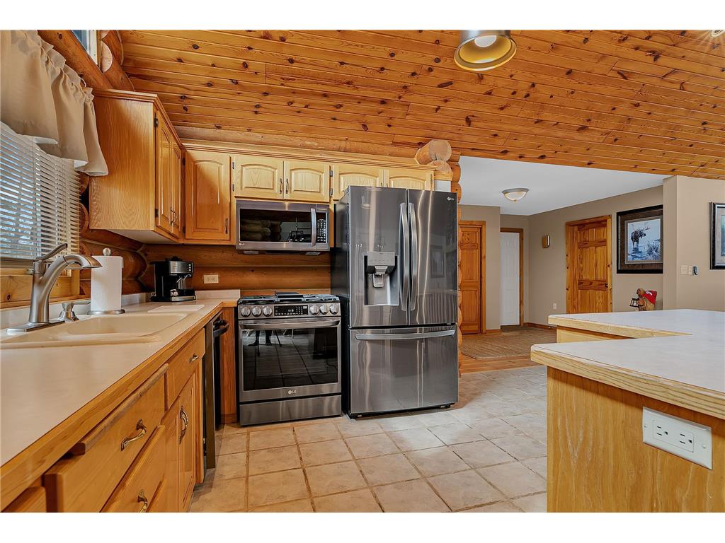 20368 Edgehill Circle Richmond MN 56368 - Cedar Island Lake 7047268 image10