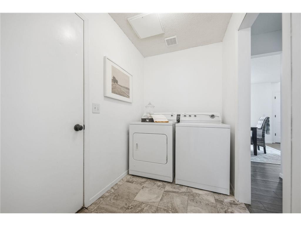 2037 Boulder Road Chanhassen MN 55317 7068440 image10