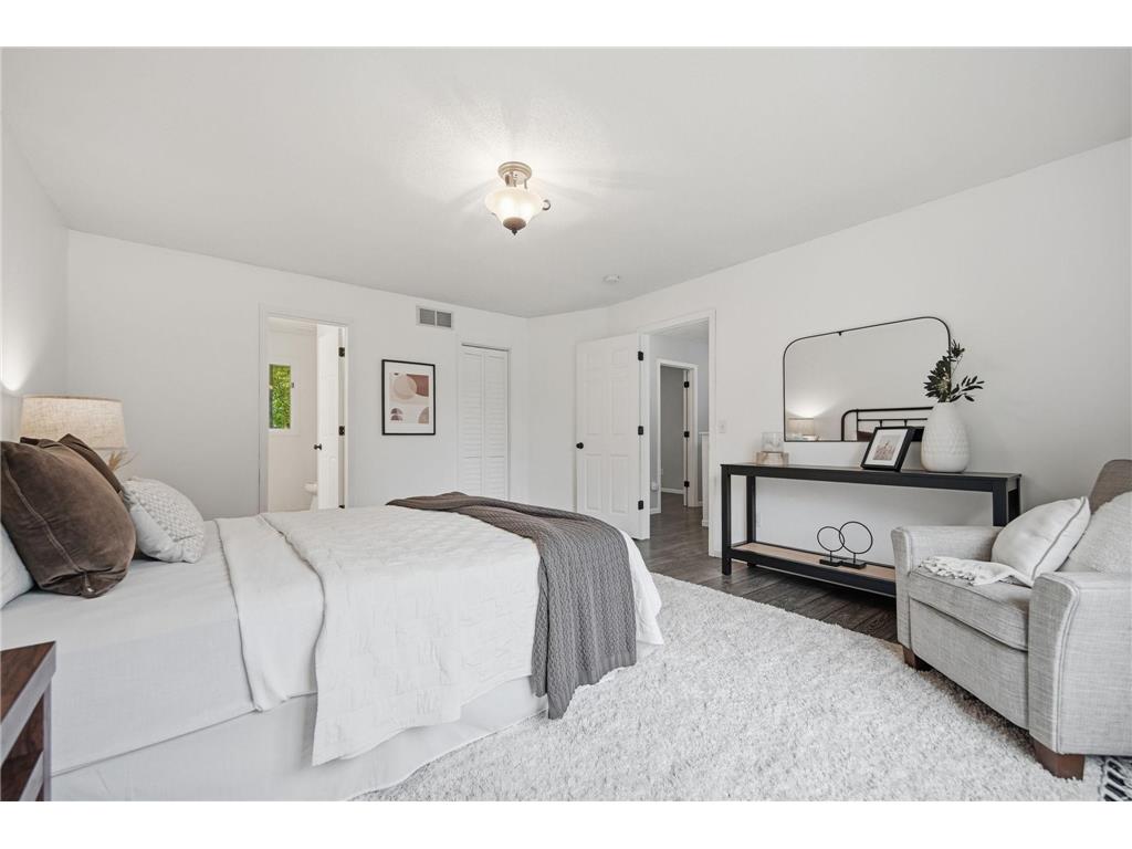 2037 Boulder Road Chanhassen MN 55317 7068440 image13