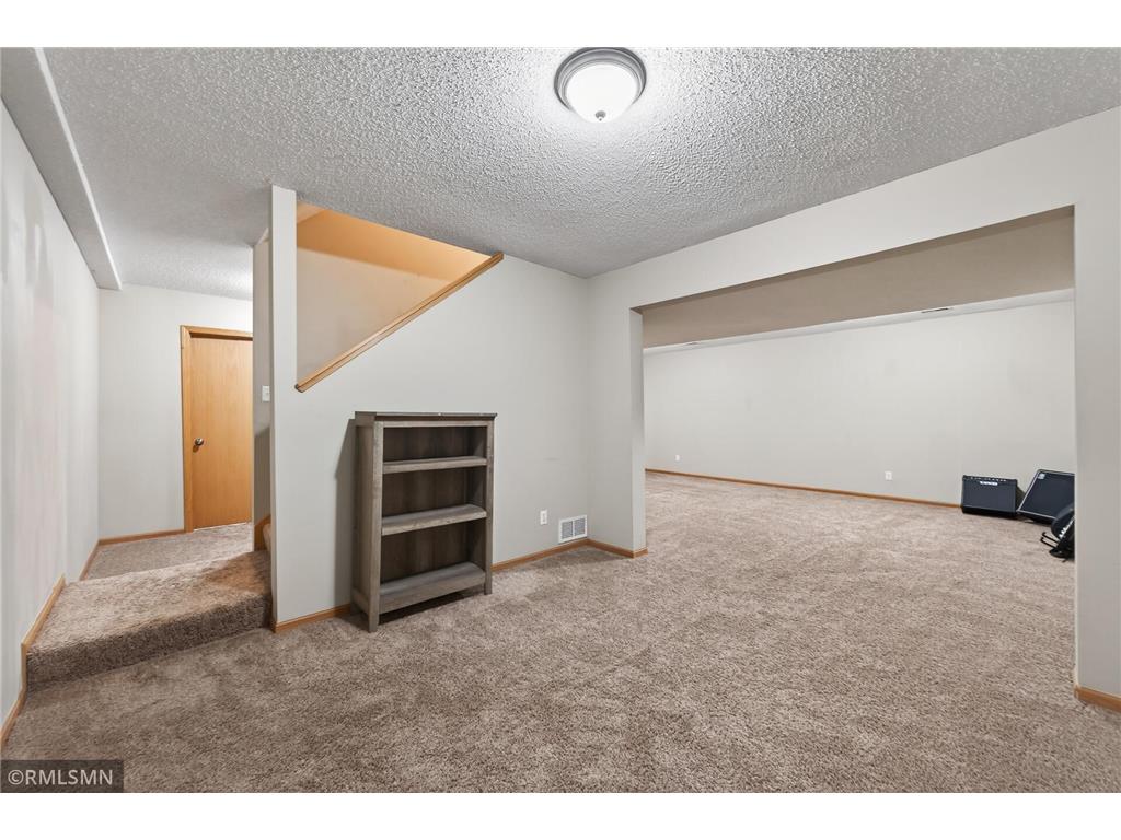 20374 Kensington Way Lakeville MN 55044 7071304 image10