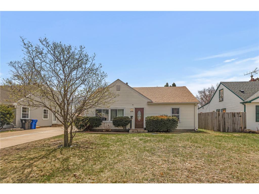 2038 Lacrosse Avenue Saint Paul MN 55119 6706595 image1