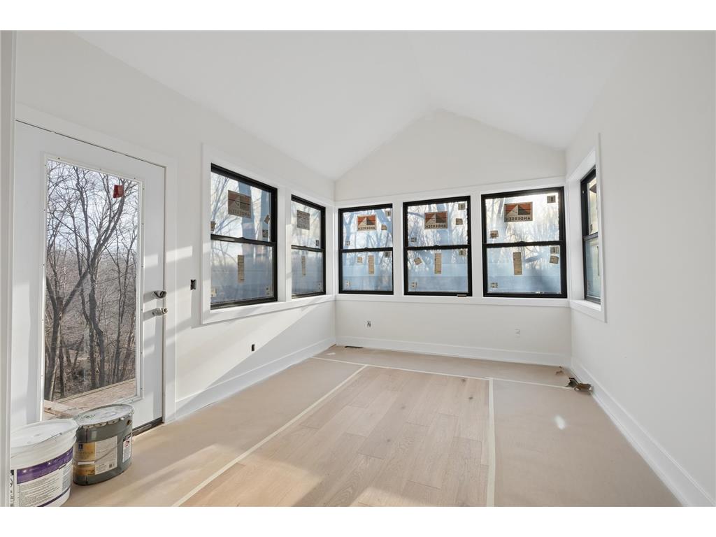 20383 Excelsior Boulevard Excelsior MN 55331 7041732 image19