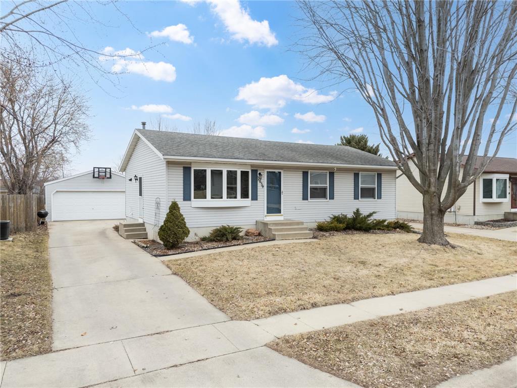 2039 49 1/2 Street NW Rochester MN 55901 7035413 image1