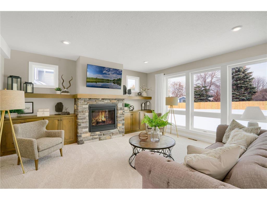 2039 Brookview Street Shakopee MN 55379 6424535 image1