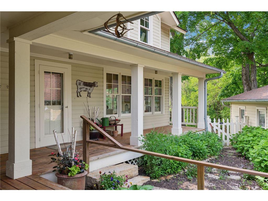 20390 Linwood Road Deephaven MN 55331 6603247 image1