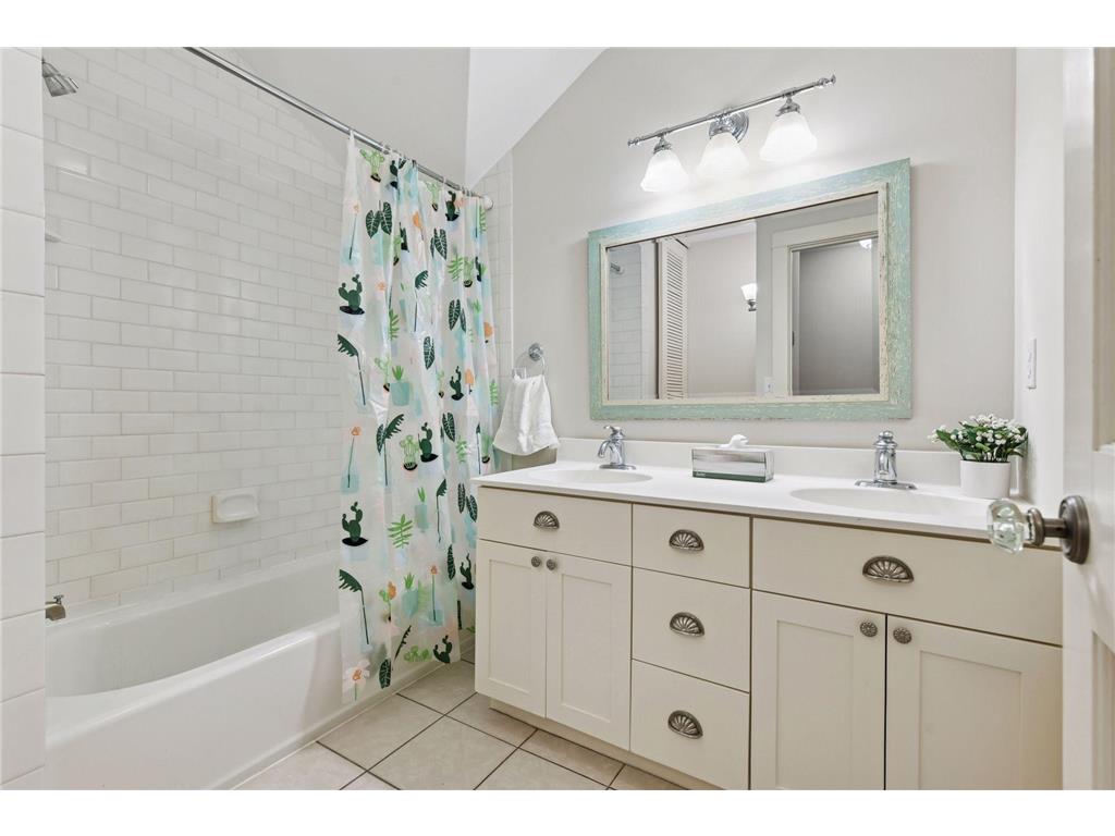 20390 Linwood Road Deephaven MN 55331 6603247 image20