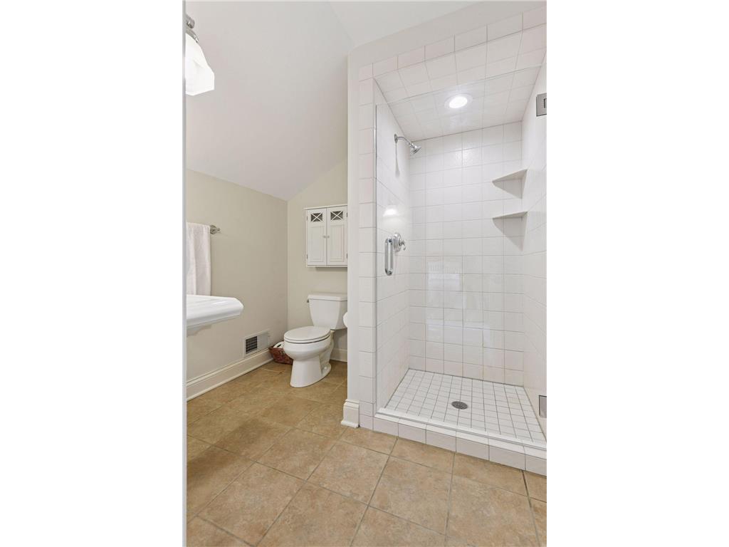 20390 Linwood Road Deephaven MN 55331 6603247 image22