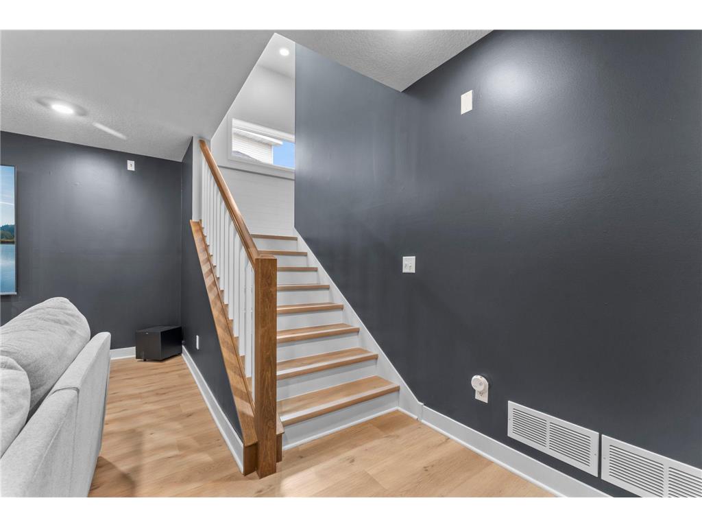 20391 Greengate Court Lakeville MN 55044 7054486 image39