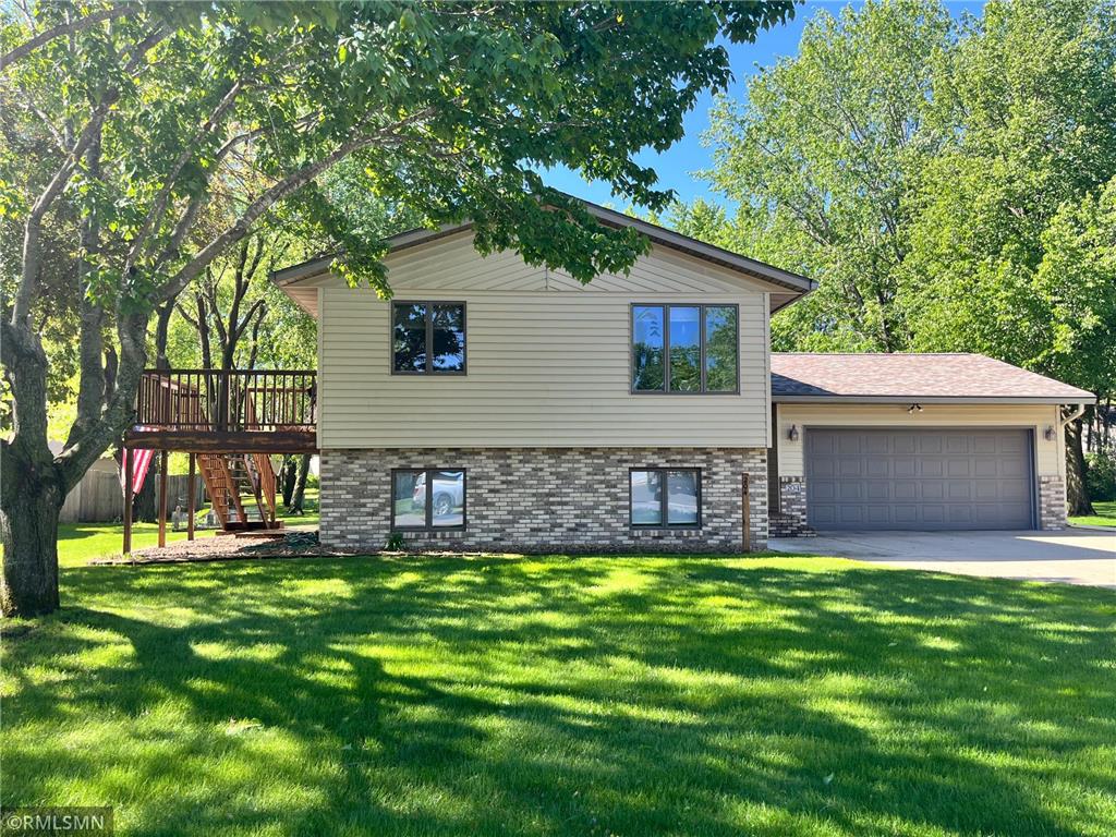 204 10th Street N Sartell MN 56377 6725739 image1