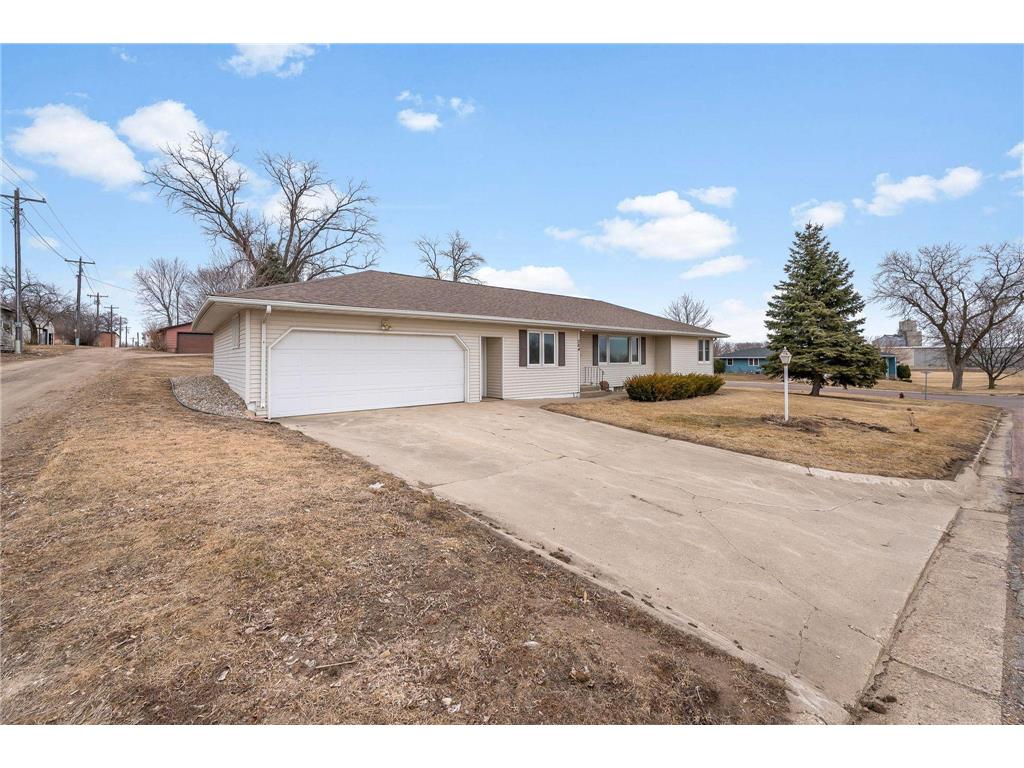 204 1st Street Welcome MN 56181 7026346 image32