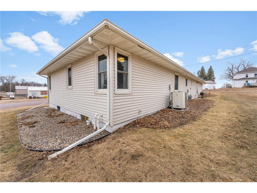 204 1st Street Welcome MN 56181 7026346 image36