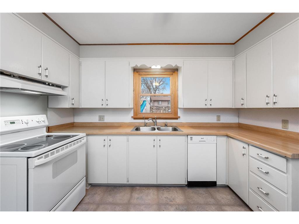 204 1st Street Welcome MN 56181 7026346 image8