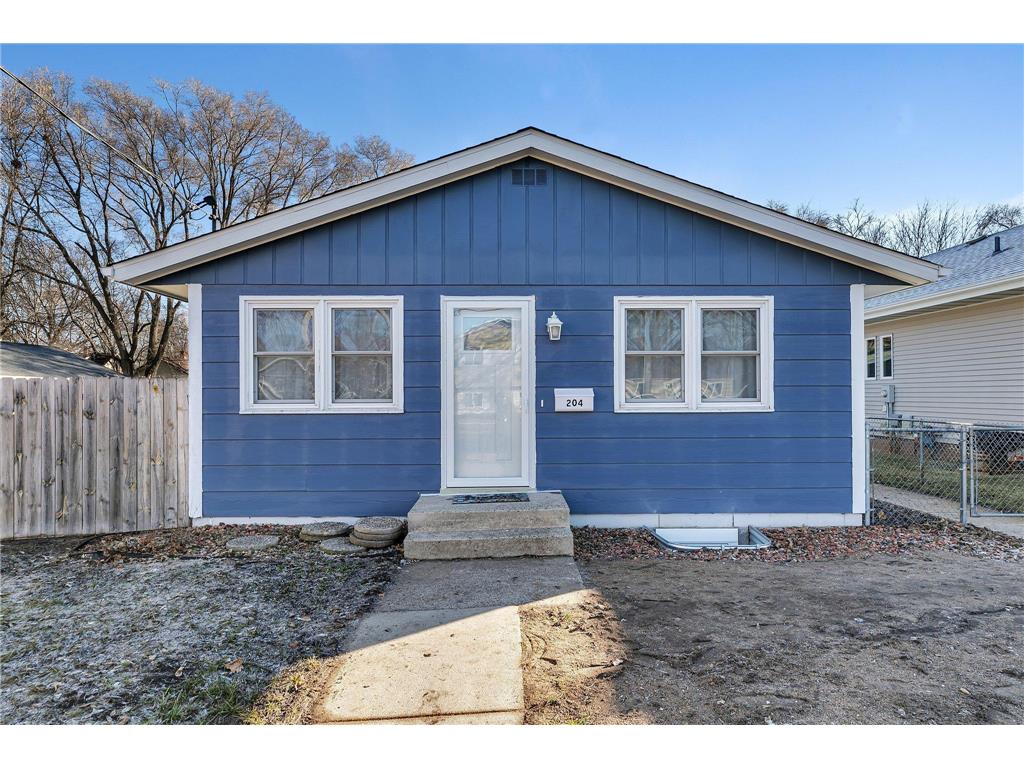 204 30th Avenue N Saint Cloud MN 56303 6488699 image1