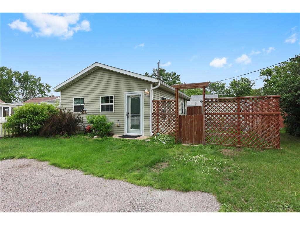 204 37th Avenue N Saint Cloud MN 56303 7103971 image3