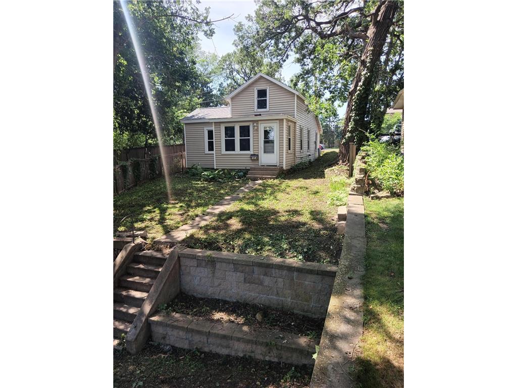 204 3rd Street E Hastings MN 55033 7110645 image2