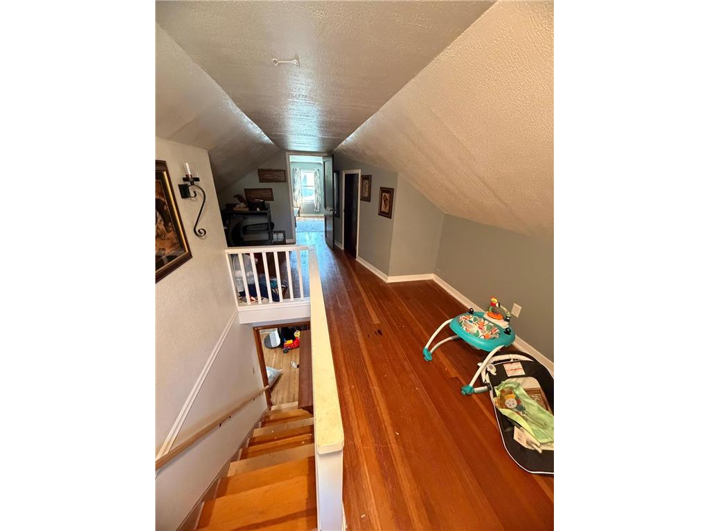204 3rd Street Lyle MN 55953 7080249 image11