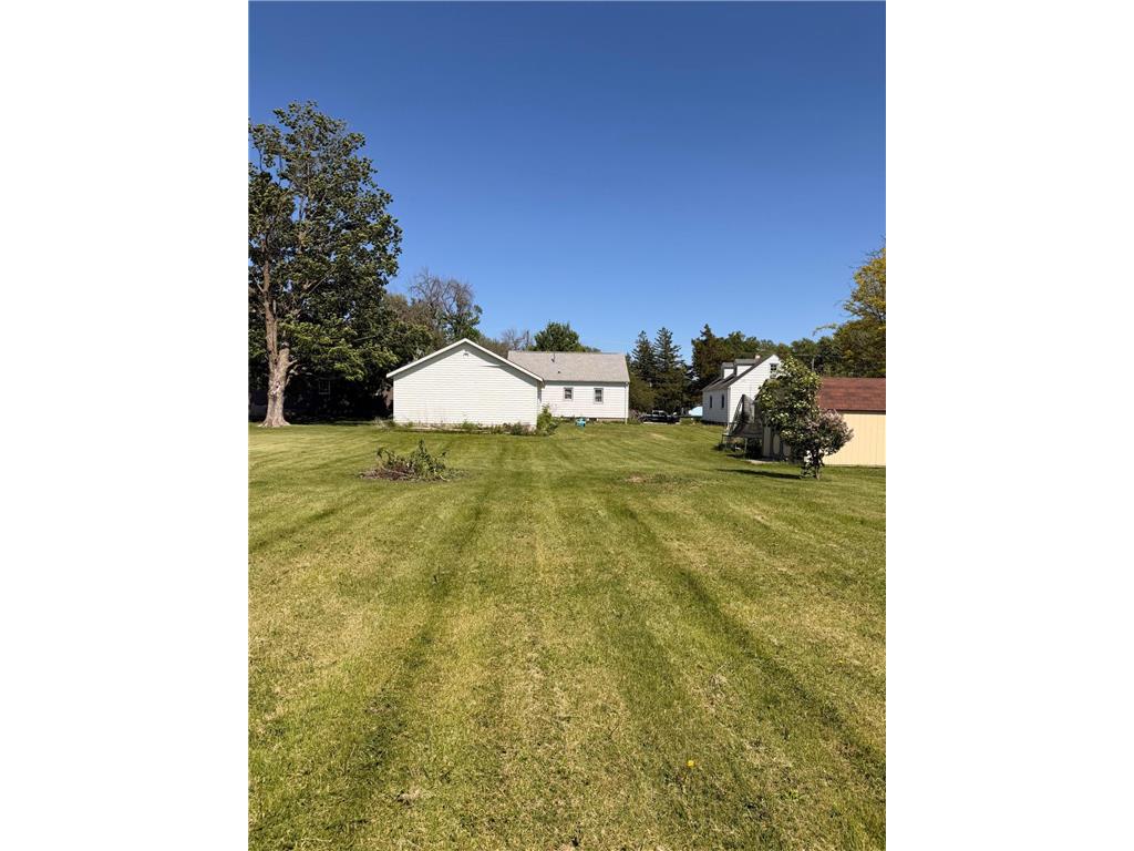 204 3rd Street Lyle MN 55953 7080249 image20