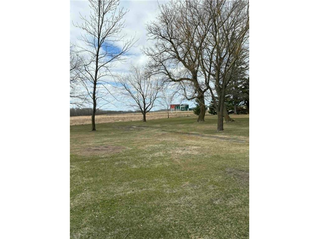 204 5th Street E Lancaster MN 56735 7068484 image6