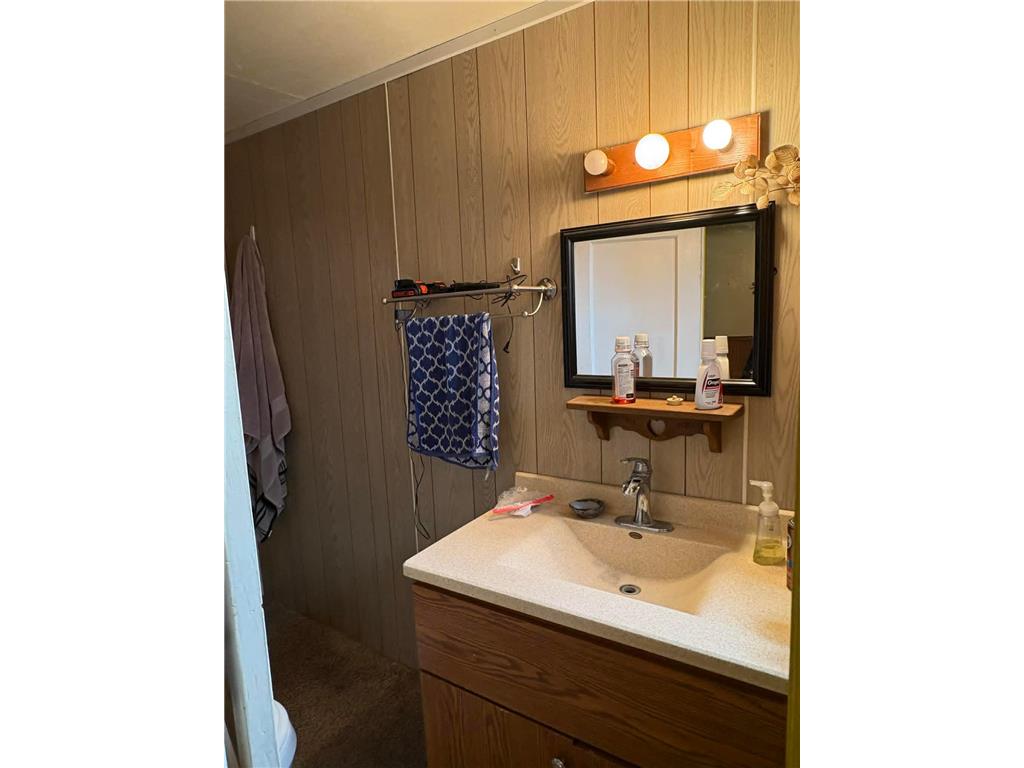 204 5th Street E Lancaster MN 56735 7068484 image8