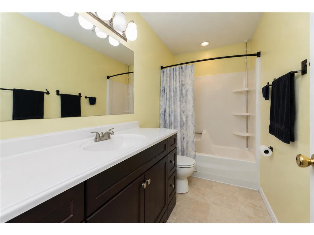204 5th Street NW West Fargo ND 58078 7104662 image21