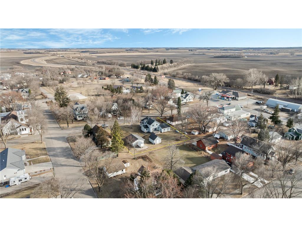 204 7th Street N Kerkhoven MN 56252 6684188 image1