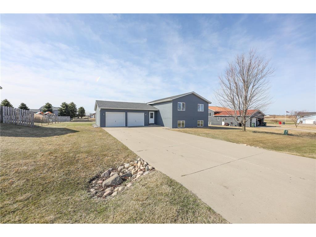 204 7th Street W Carlos MN 56319 6705756 image1