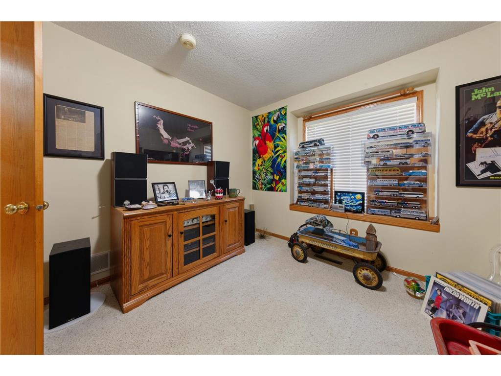 204 Allen Lane Faribault MN 55021 7093318 image25