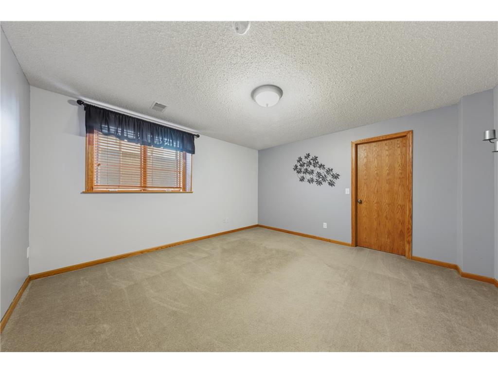 204 Allen Lane Faribault MN 55021 7093318 image33